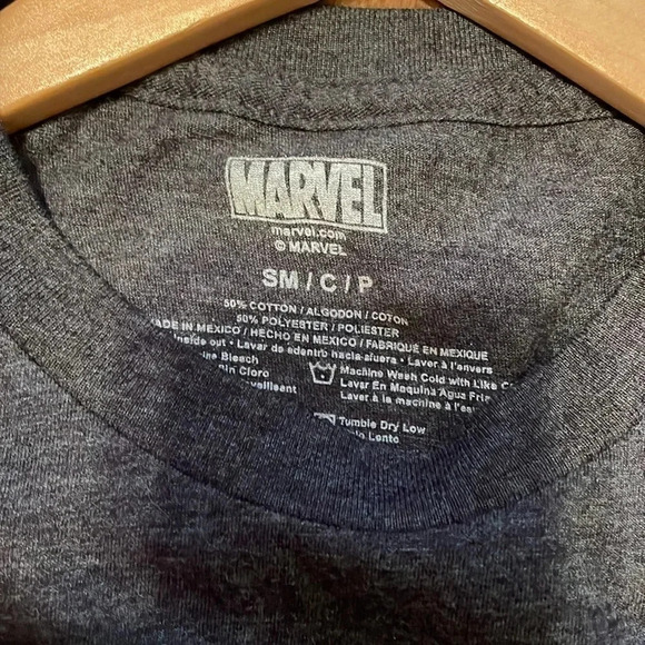 Marvel men’s shirt small captain America Tshirt short sleeve grey - Picture 3 of 4